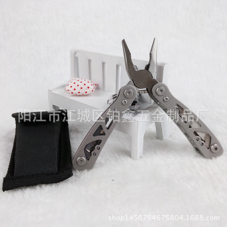 1喷砂多功能不锈钢折叠刀钳户外多用工具钳随身野营装备工具