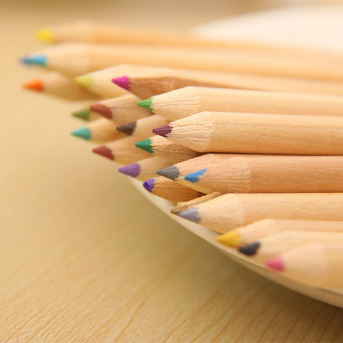 Mini boys and girls 12 colored pencils Korean gift creative cartoon with pencil sharpener kindergarten gift