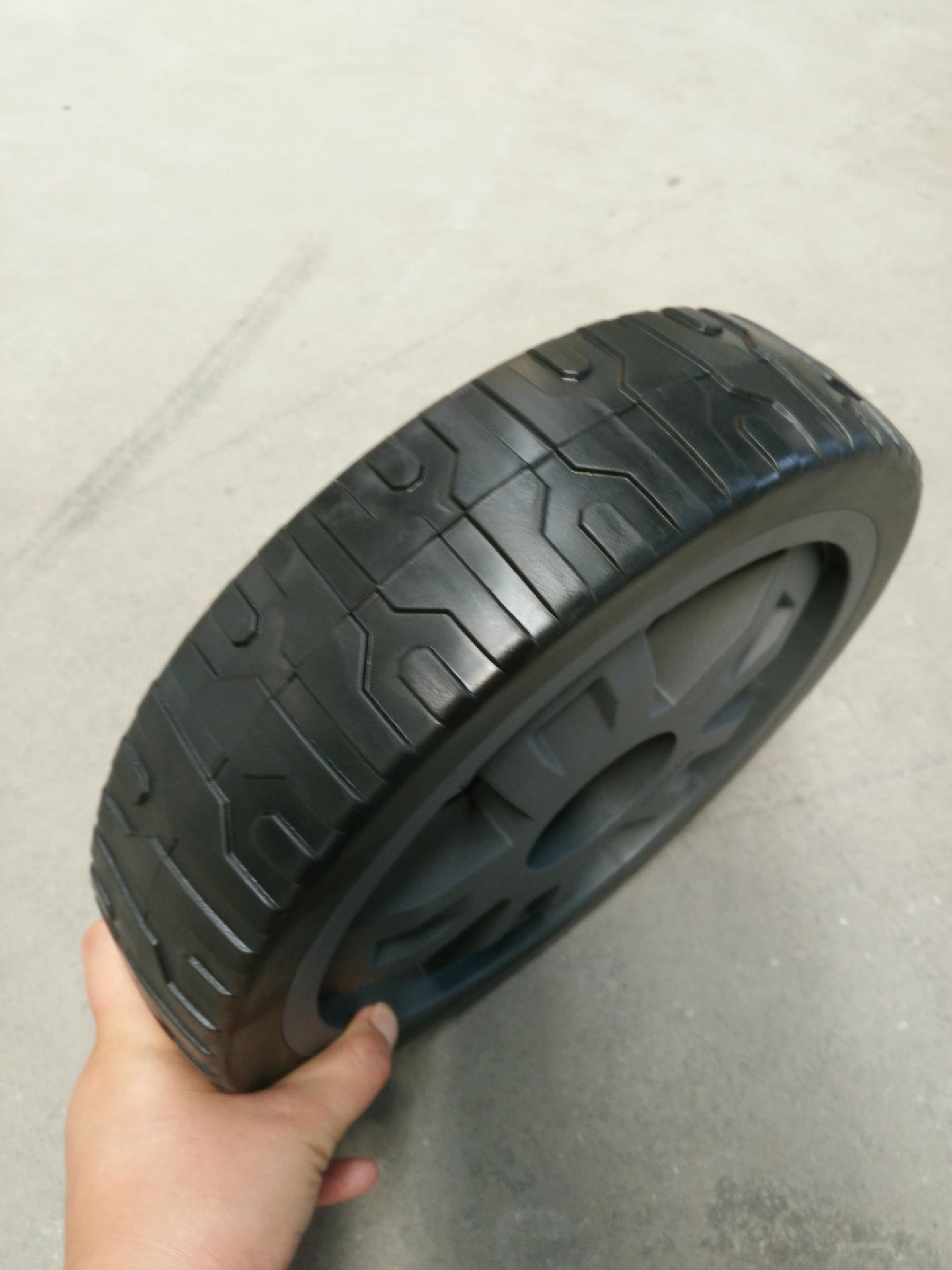 清洗机用塑料轮子11x2.5 寸  割草机