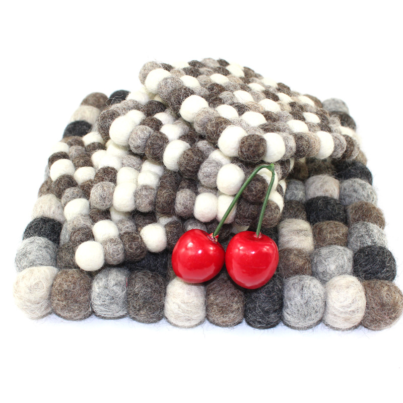 Casual Solid Color Wool Felt 1 Piece display picture 18