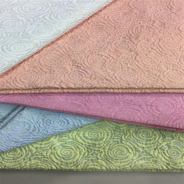 连在一起金丝牡丹花提花面料适用于服装装饰沙发布鞋子布