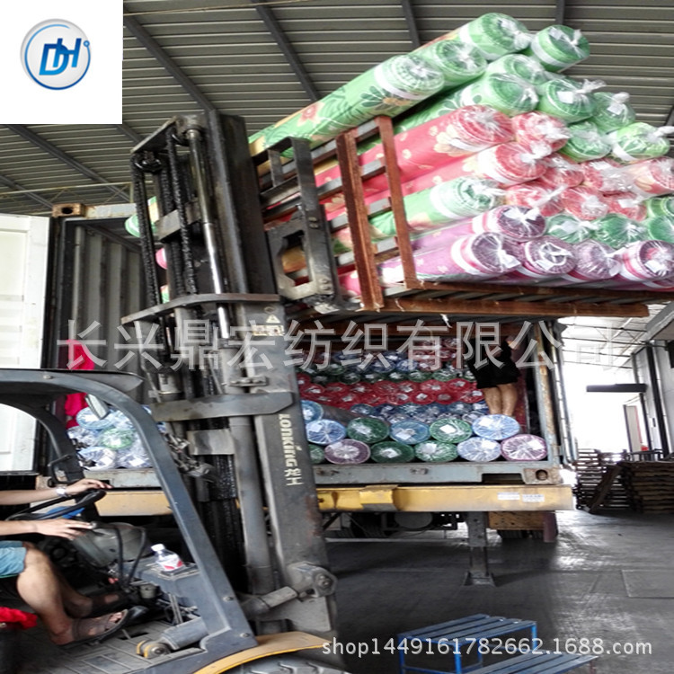 生产化纤面料涂料印花磨毛布 220门幅110克