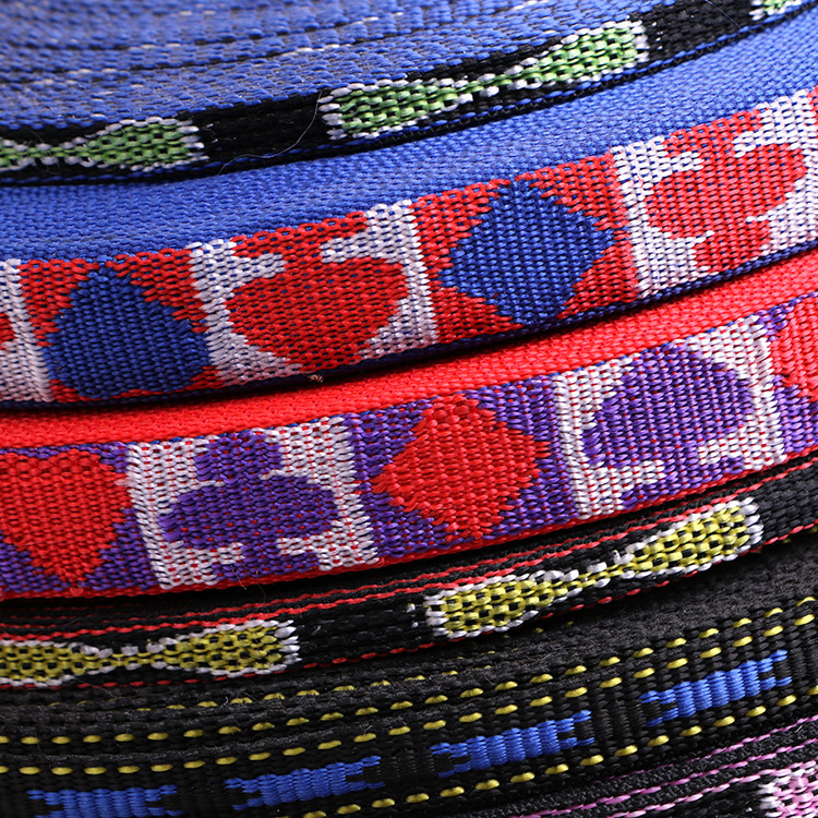 1888255095_1984723737