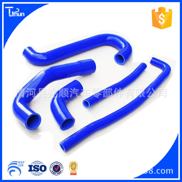 工厂生产汽车硅胶管ALFA ROMEO SZ发动机硅胶管