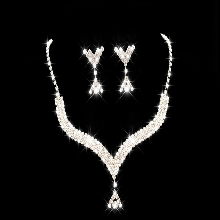 Bride jewelry wholesale Korean Edition Rhinestone Pearl Nested chain Wedding dress Banquet bride Rhinestone Jewelry Piece suit