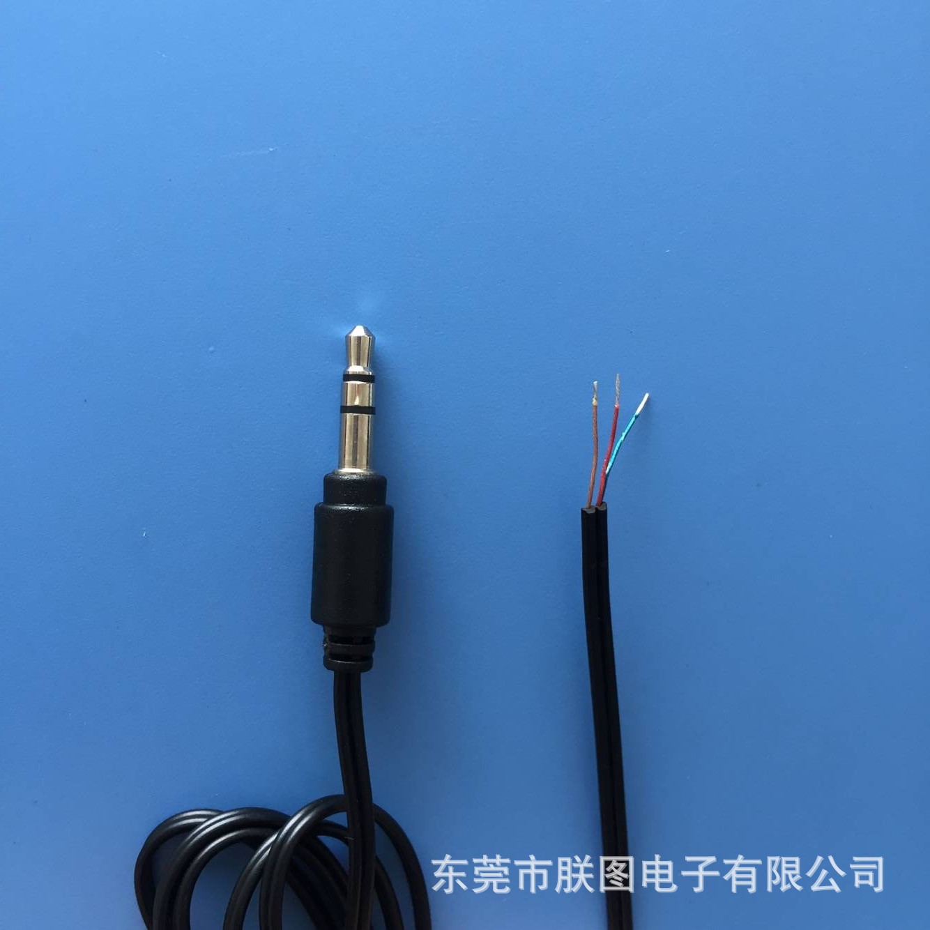 厂家直销通过美过加州65CPSIA测试3.5双声道音频线卡带线连接线