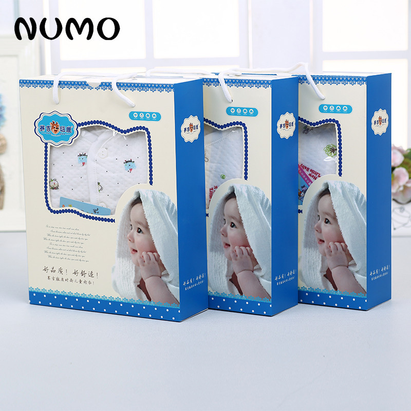 Coffret cadeau pour bébé - vêtements PRETTY BABY - Ref 1963930 Image 4