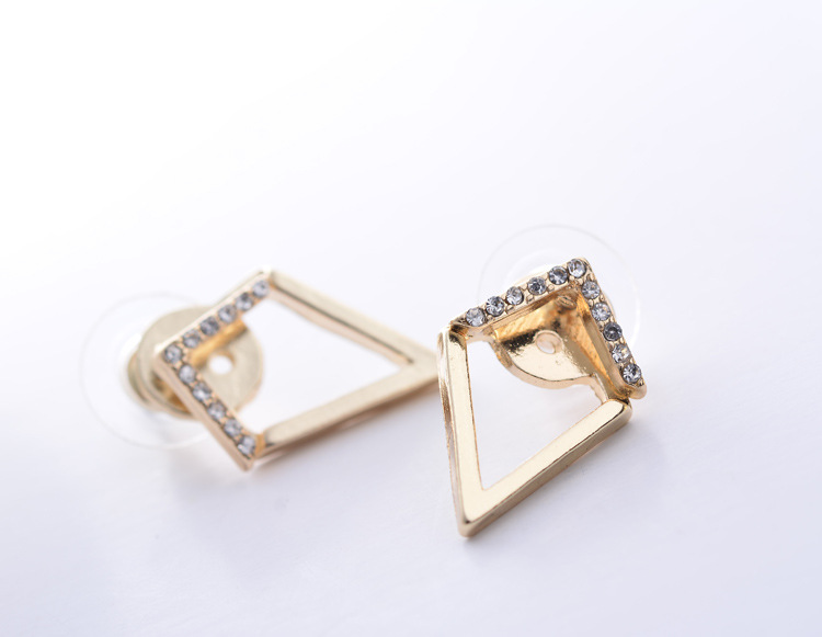 Pointed titanium steel lip stud product view