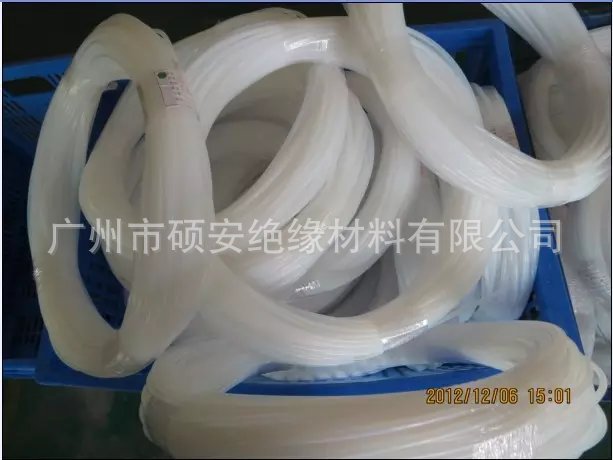 大量供应 PTFE管 F4管 铁氟龙管 四氟套管 聚四氟乙烯管 耐高温