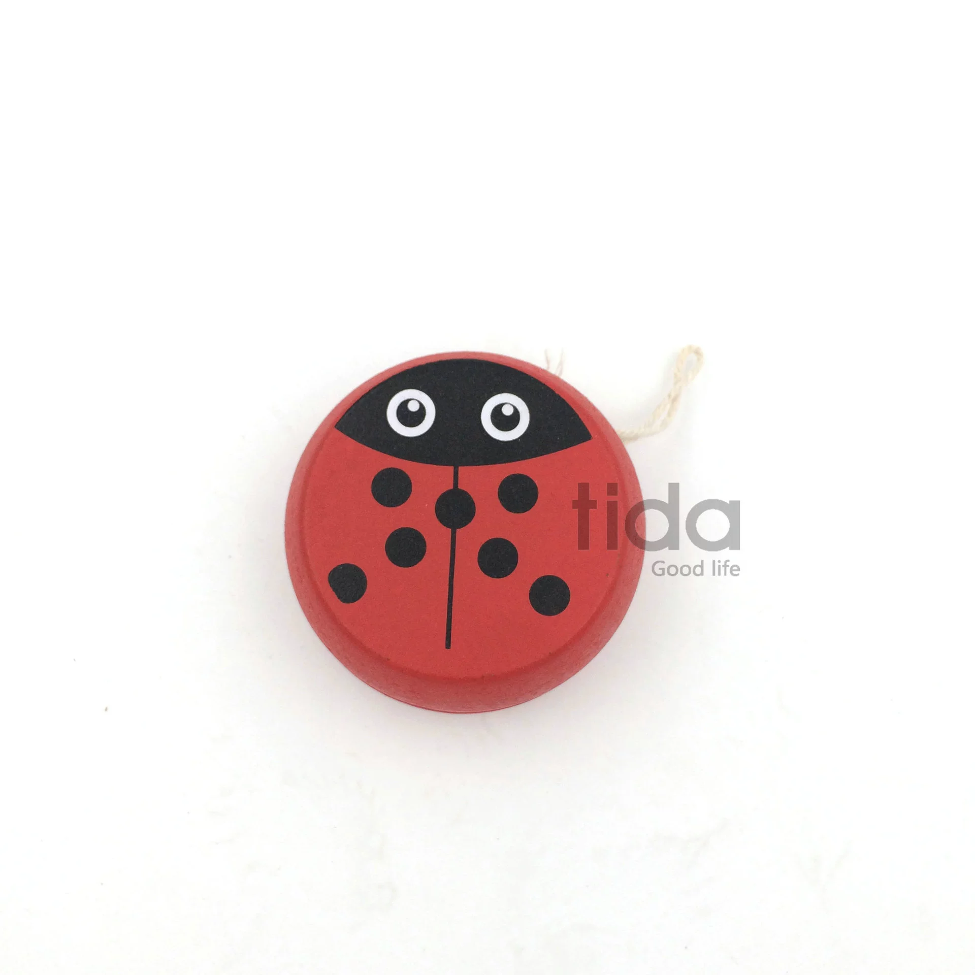 Wooden yoyo toy, 6 cm diameter, animal prints (lion, tiger, bee, butterfly), string control