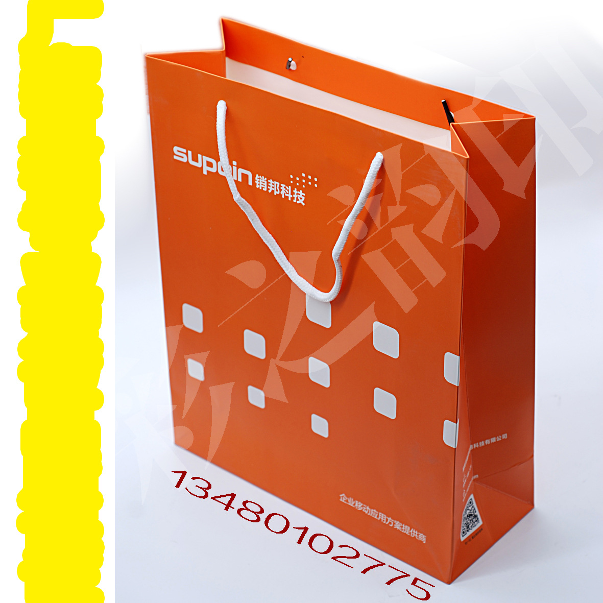 生产厂家 定制 手提袋印刷定做 订制购物袋白卡包装礼品服装纸袋