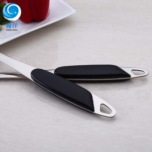 Stainless steel kitchen utensils, spatulas, spoons, drains, black inclined handles, full set of anti-scalding, heat-resistant and insulated plastic handles, wholesale