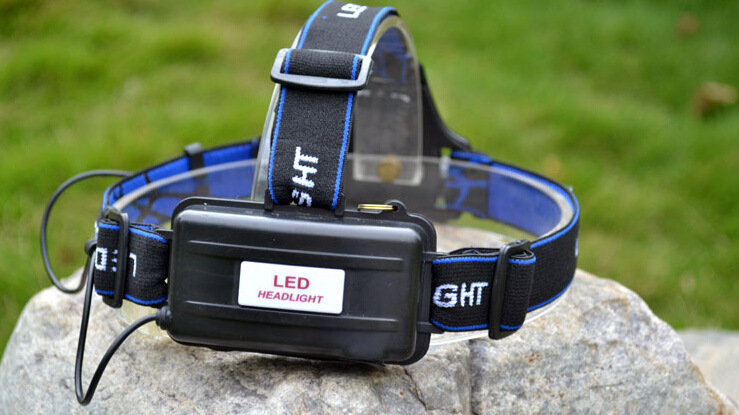 一件代发套装V9 T6 Q5 L2 LED 强光头灯 变焦充电远射矿灯钓鱼