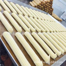 上海泡芙条蛋糕机 拉条曲奇饼干机 曲奇饼干模具 曲奇生产线图片