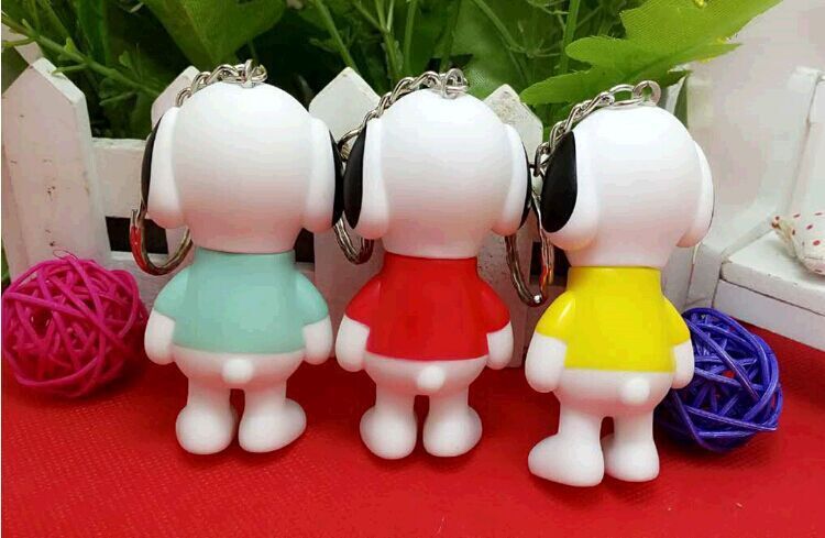 2598023261_1868195249