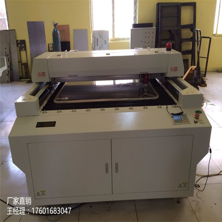 AR1325L4
