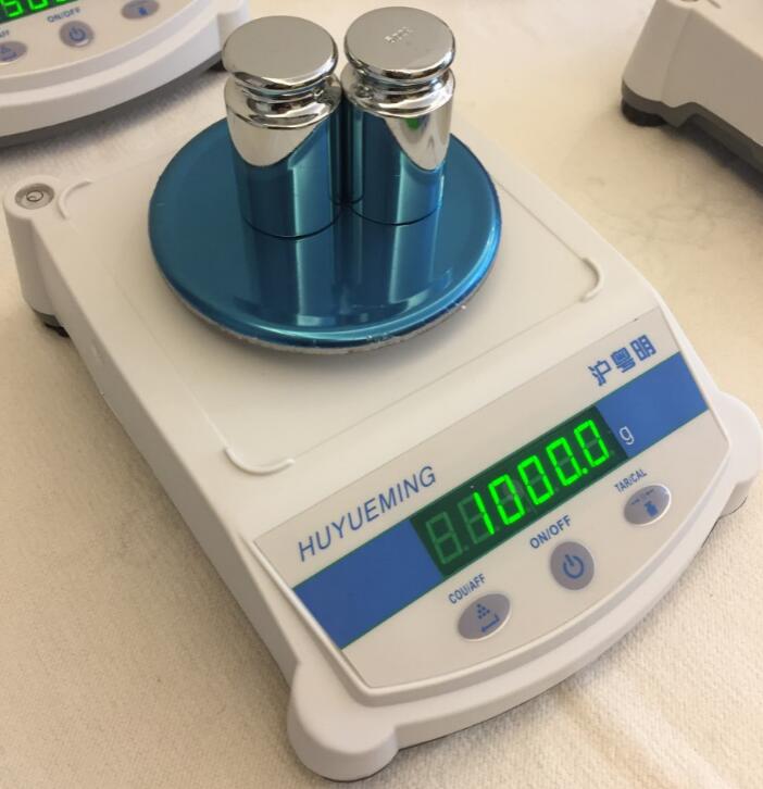电子天平YP10001 1000/0.1g电子分析天平现货供应带水平调节