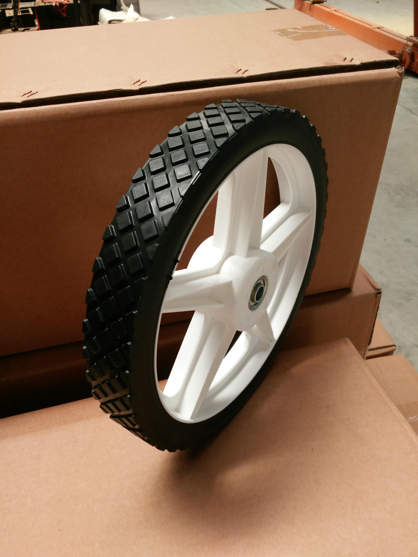 清洗机用塑料轮子 PVC 胎顶 12X1.75 寸