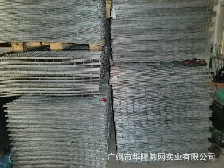 1149166653_525765704