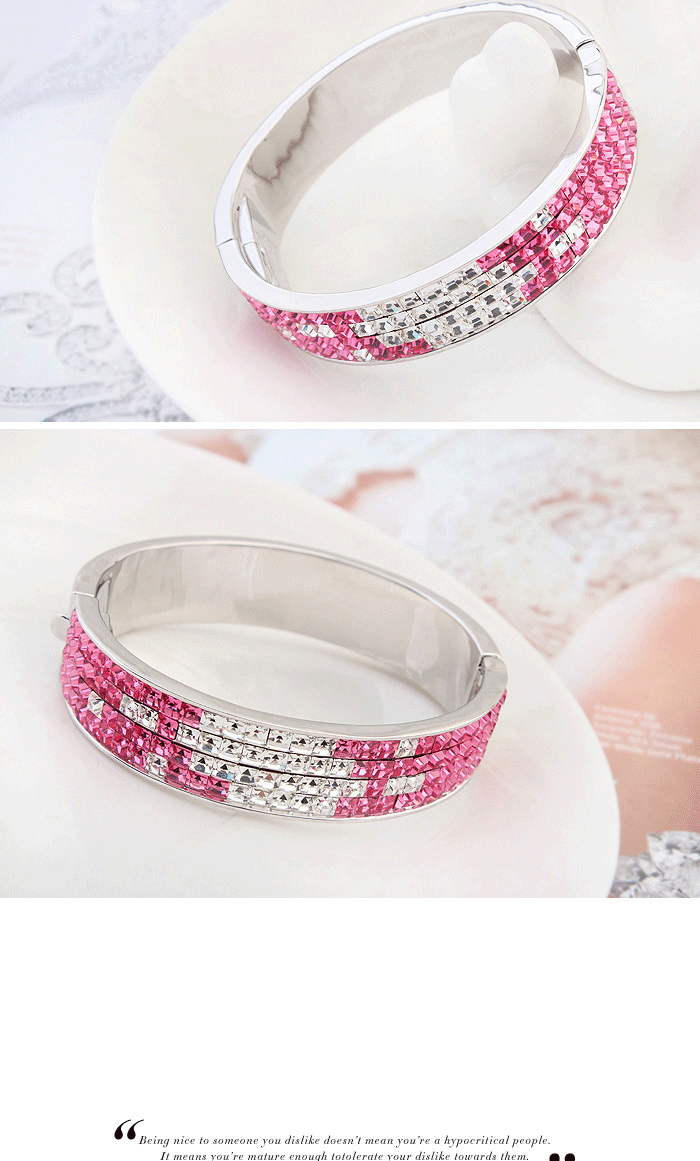 Fashion Geometric Alloy Inlay Crystal Women's Bangle 1 Piece display picture 1