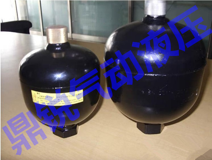 高压水泵系统304不锈钢14L隔膜式液压蓄能器 G1/4三通梭阀