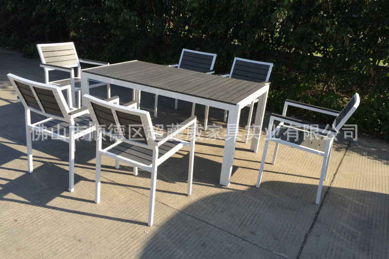 CF814CF1248C-10-800x533