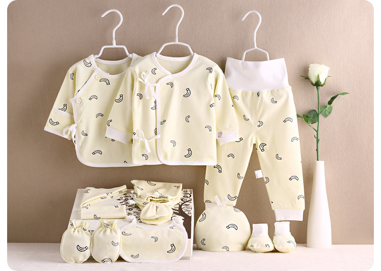 Coffret cadeau pour bébé - Vêtements + Accessoires - Ref 1978817 Image 27