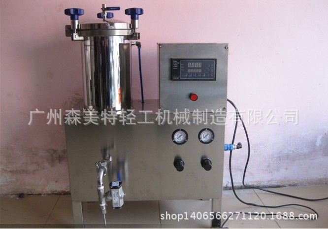 制造睫毛膏灌装机 指甲油灌装机 眼影液灌装机 气动压力灌装机