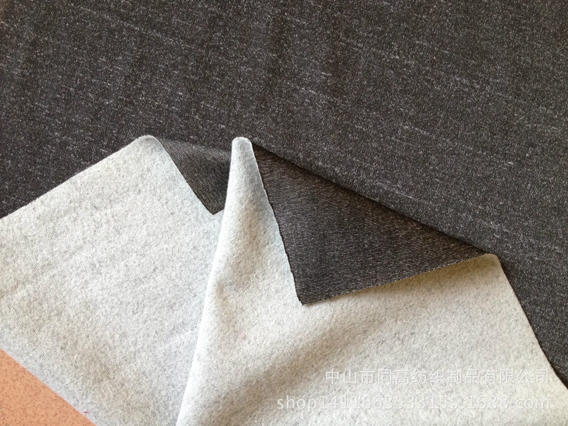 批发针织单面磨毛抓毛鞋材箱包双面色涤纶面料服装口袋布