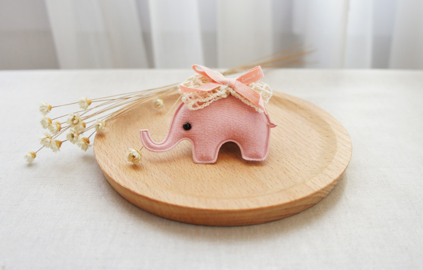 Lindo Bebé Elefante Horquilla Para Niños Coreanos Pinza De Pico De Pato Accesorios Para El Cabello Con Lazo Para Niños display picture 12