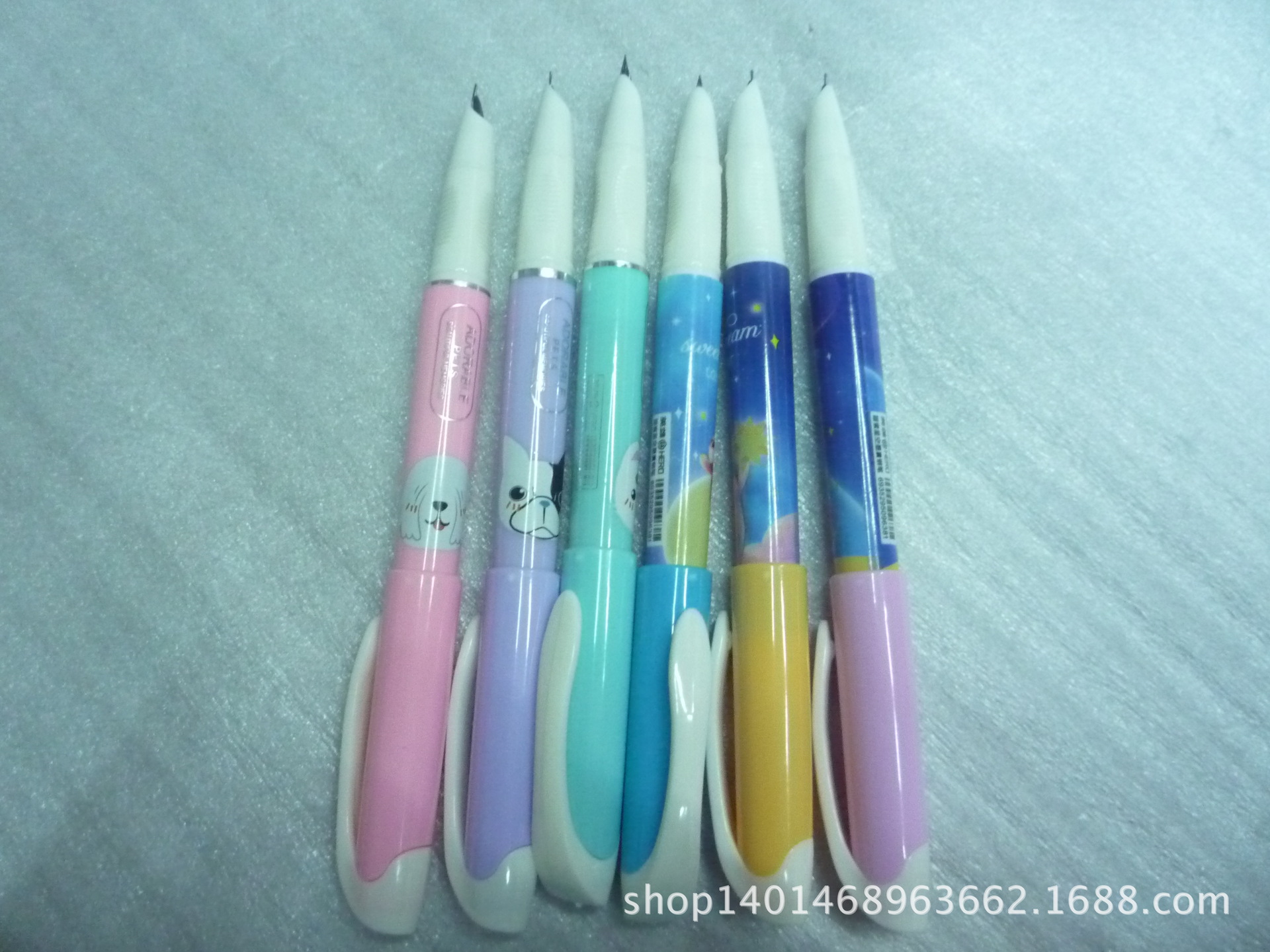 钢笔怎样换墨囊