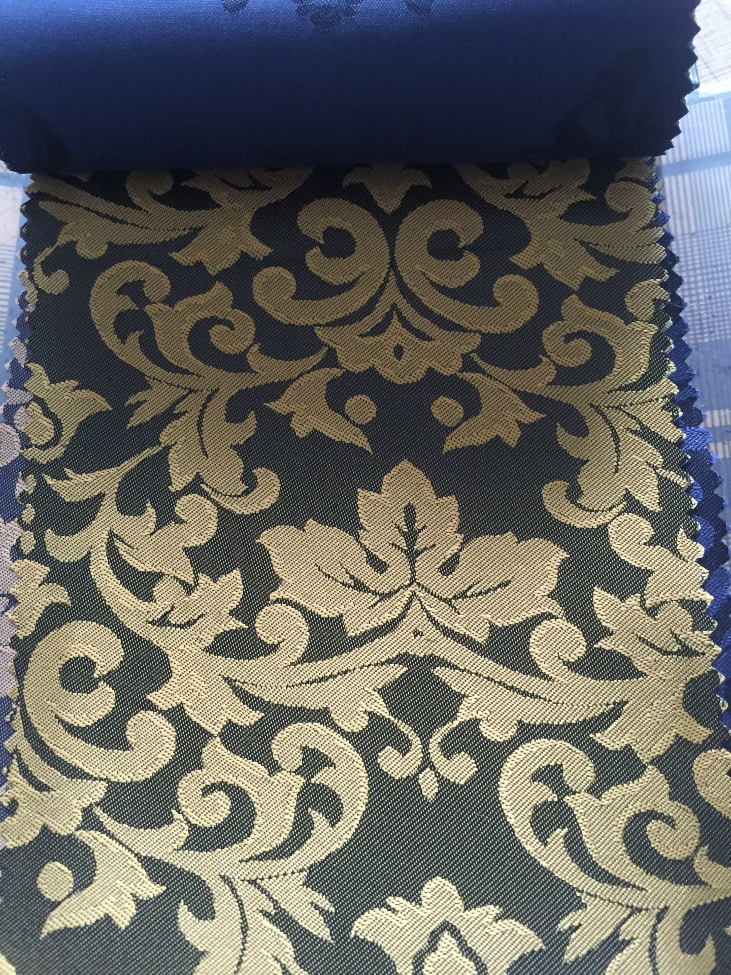 大提花 涤纶 双色 阳离子 服装面料 里料