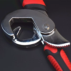 钢丝钳;活扳手;气动拉铆机