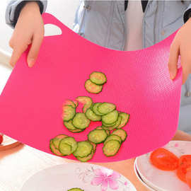 防滑切菜板 水果pp菜板 环保塑料砧板 厨房刀板面板粘板