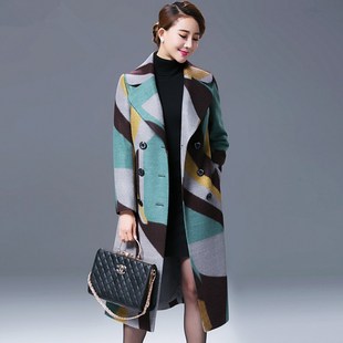 女士格子风衣外套图片_女士格子风衣外套图片