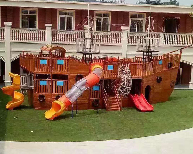 海盗船滑梯_房地产公司海盗船滑梯景观造型配