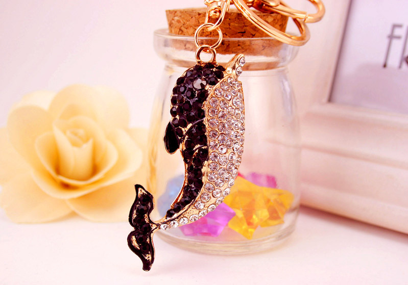 34g Weight Alloy, Metal Material Animal Pattern Unisex Gender Pink, Red, Blue, Black Color  Creative Cute Rhinestone Dolphin Keychain 14