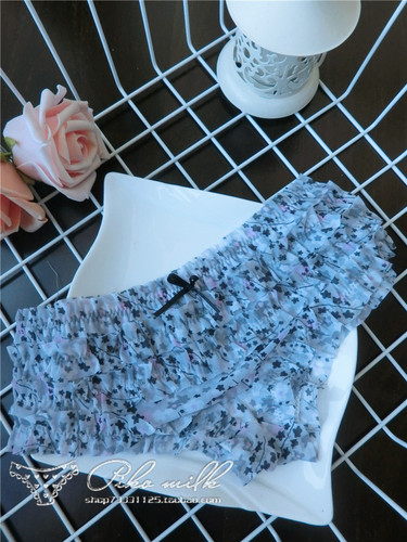 303 Cute and Sweet Cake Layer Lace Low Waist Women’s Panties Mesh Cute Sexy Lace Women’s Panties