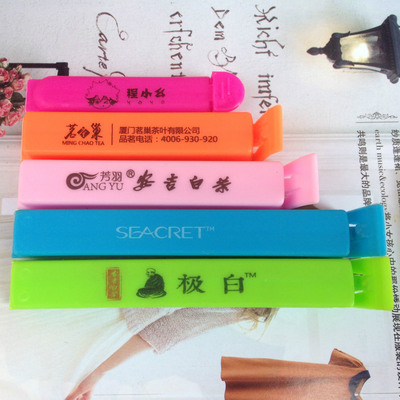 Factory creativity practical Small gifts Green plastic Sealing clip Food sealing clip 9CM wholesale