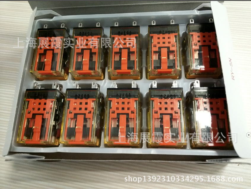 和泉继电器 RU2S-A220   RU2S-AC220V 2开2闭 8脚10A 中间继电器 和泉RU2S-A220,RU2S-A220,和泉继电器,和泉电磁继电器