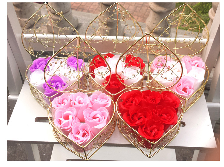 6 Iron Basket Rose Soap Flower Gift Box Valentine's Day Small Gifts display picture 1