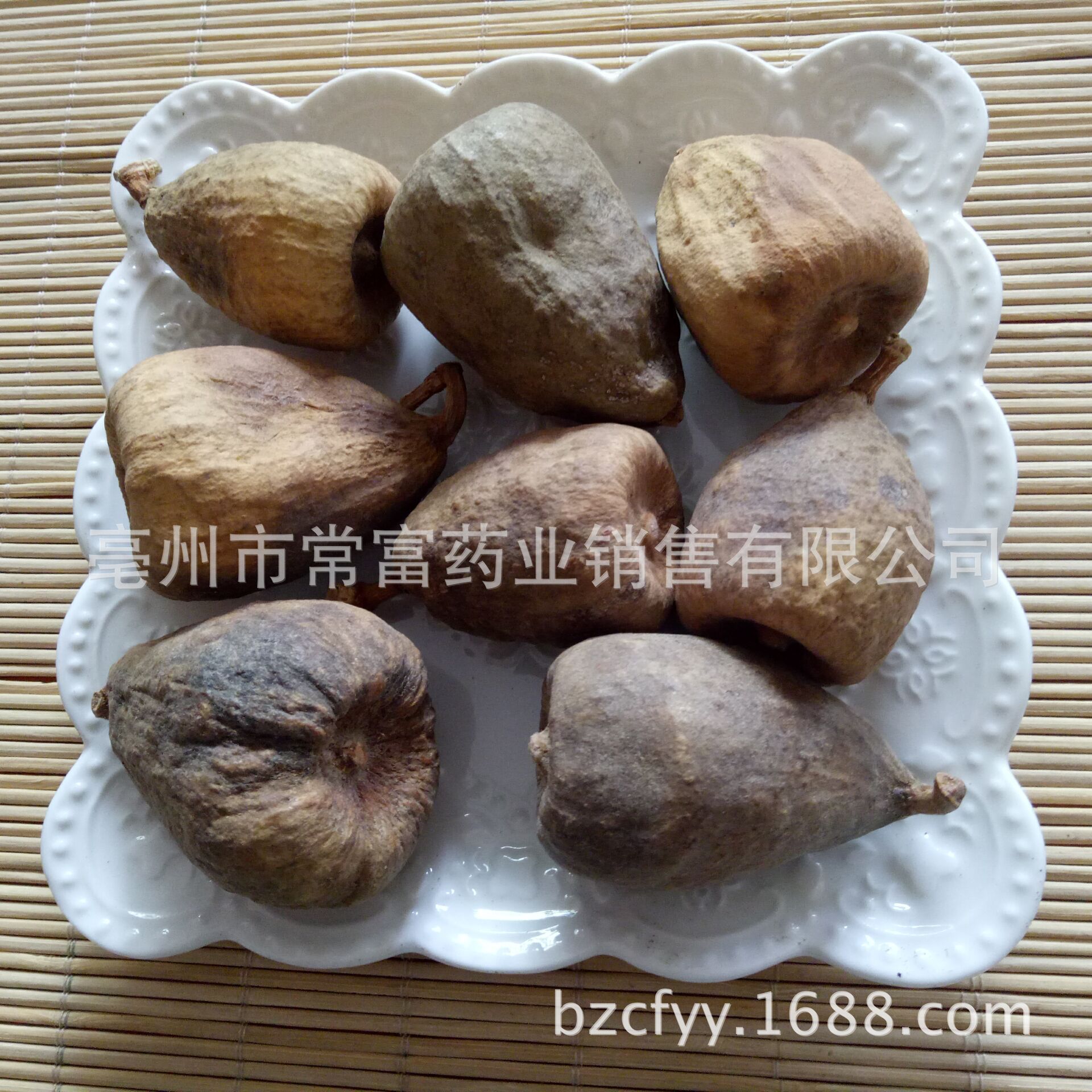 Dried Mu Lian Guo Fruit 木莲果 Whole Form Traditional Herbal Ingredient 500g in use