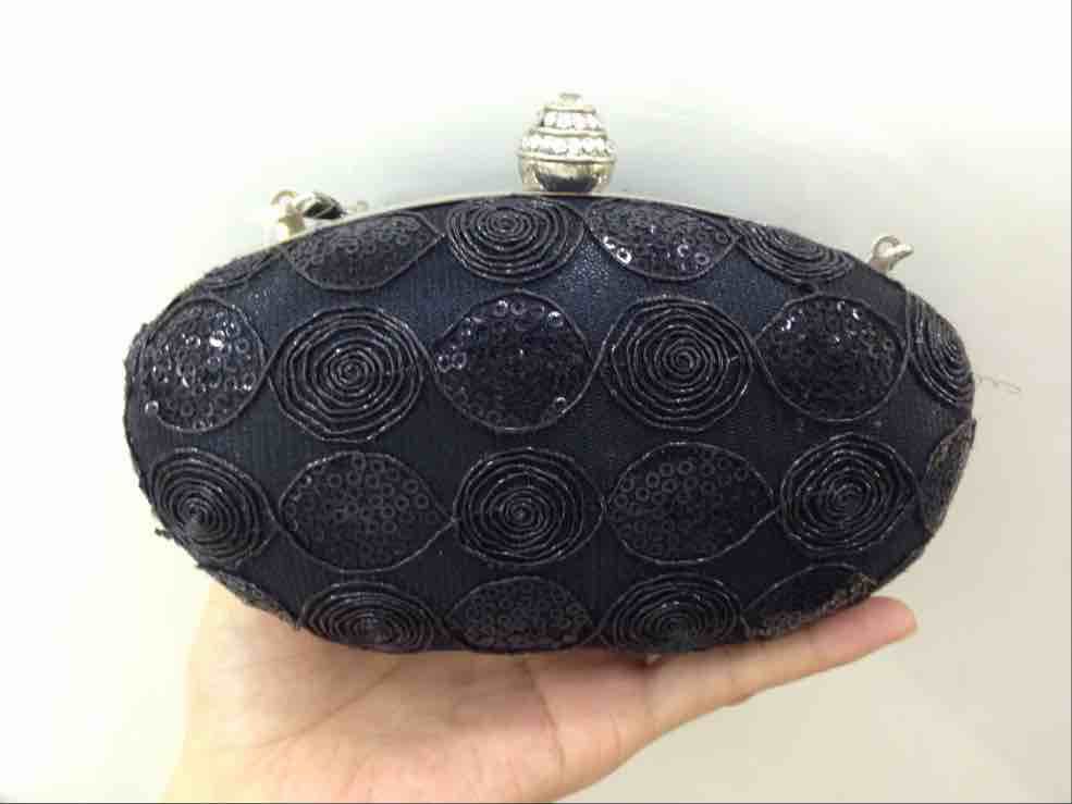Embroidery Hard-Surface Clutch Bag
