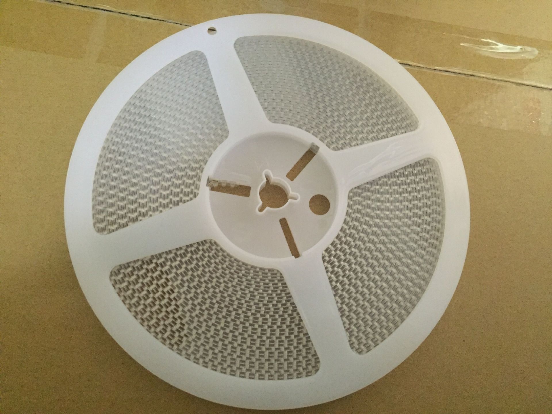 IHHEC禾伸堂貼片髙容電容0805X225K025T 2.2UF 25V 10% X7R