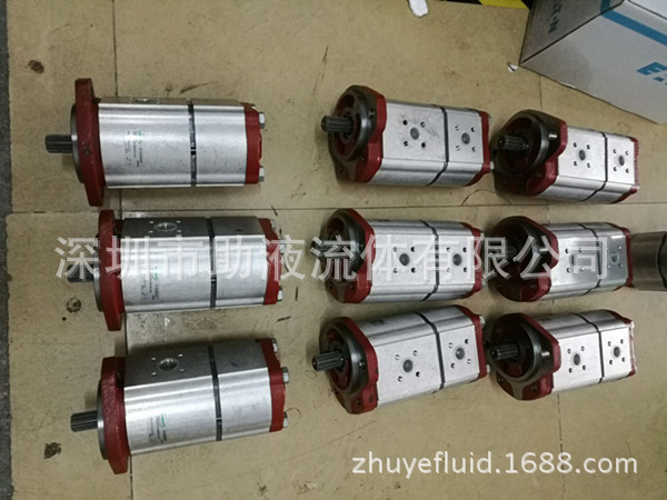 salami齿轮泵SALAMI马达SALAMI多路阀2PE22.5/11.3/D-R82S2