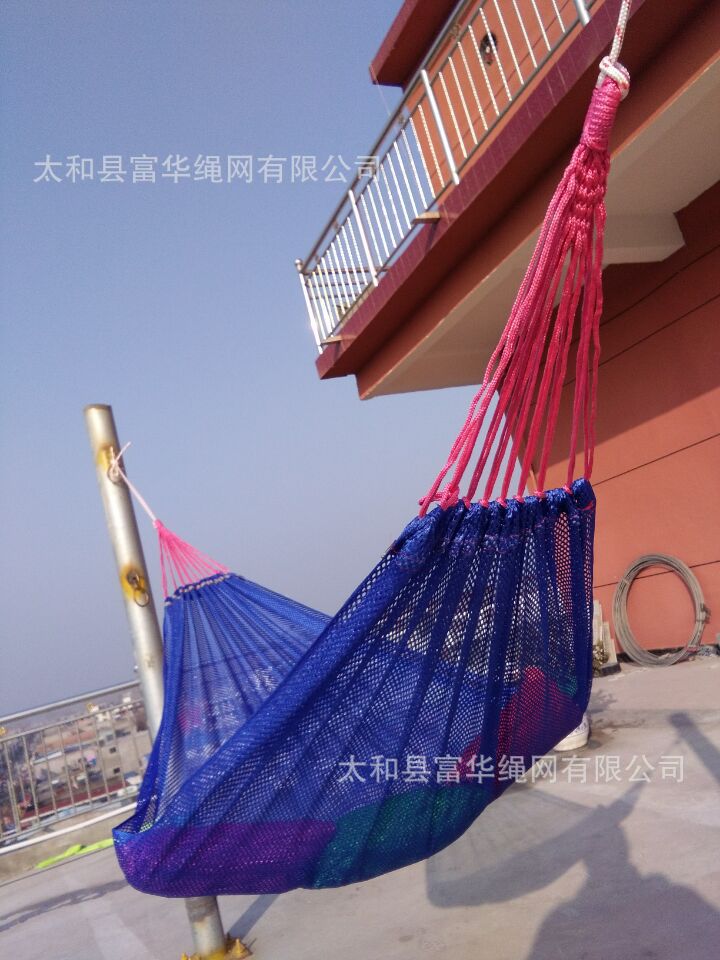 7C6A453F4638C5ECEE8C6505D18E26