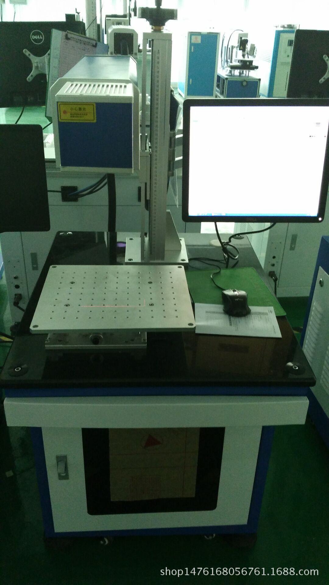 直销CO2激光打标机永久标记清晰免维护正免费上门安装培训
