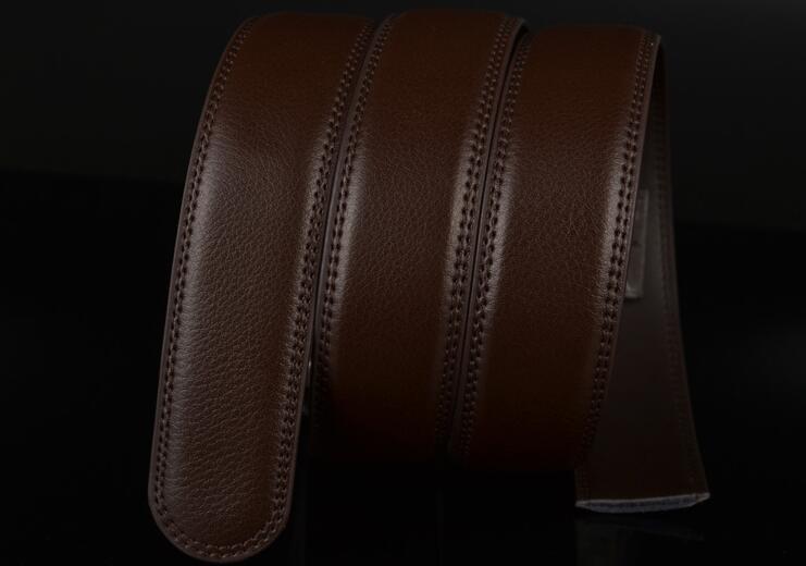 Cinto de pele para homem com fivela automática estilo moda_voghion.com