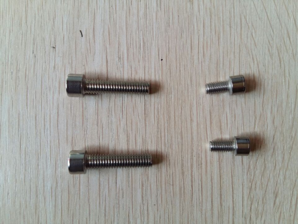 311D88EA80FCC2ADCCA40A13AE2401