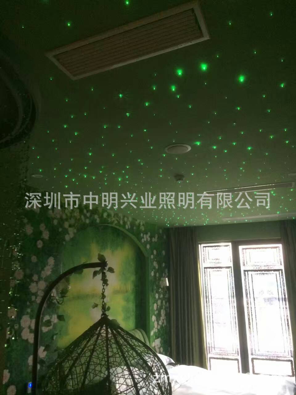 ���������Ƶ��컨�ǿն������ǿ��߲ʱ�ɫҹ����˸���˵����Ϲ���